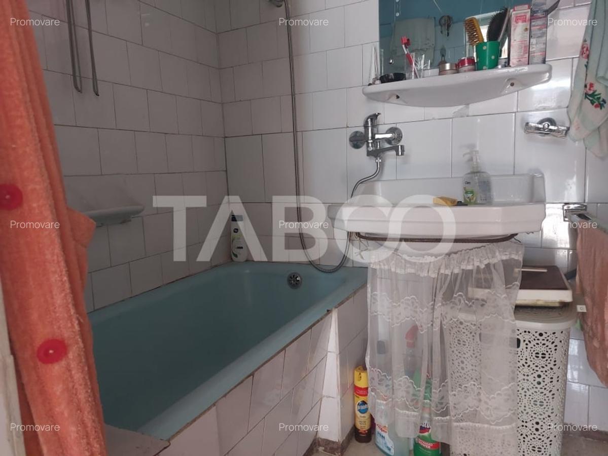 Casa 78 mpu curte proprie pretabila regim hotelier zona istorica Sibiu - 17