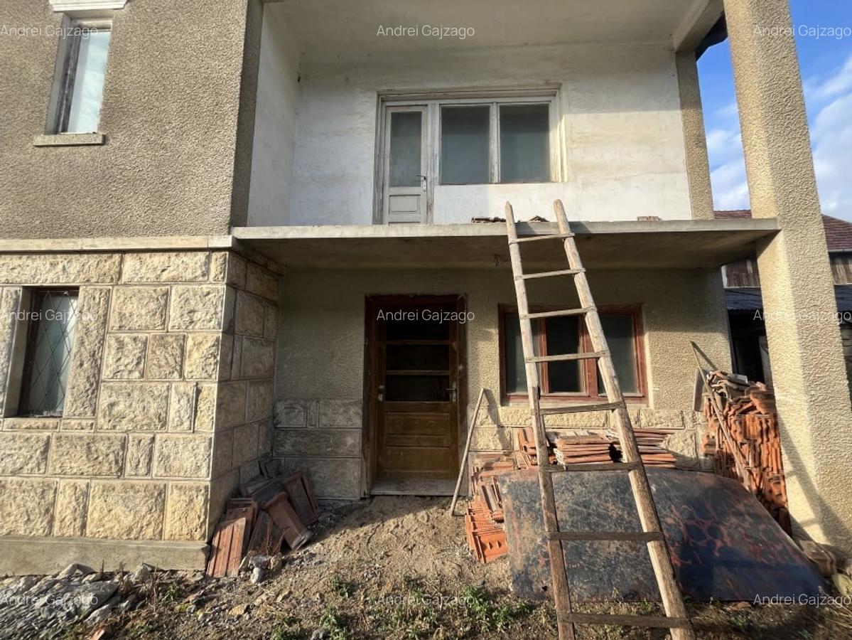 Teren cu casa renovabila in Suceag - 5