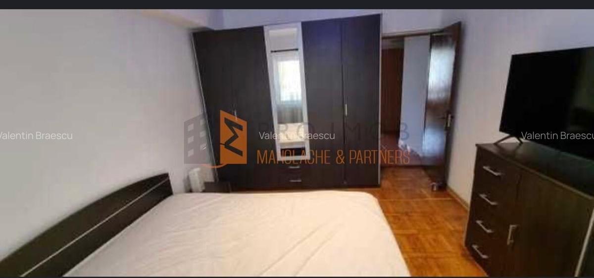 Apartament 3 camere cf 1  decomandat zona ULTRACENTRAL - 3
