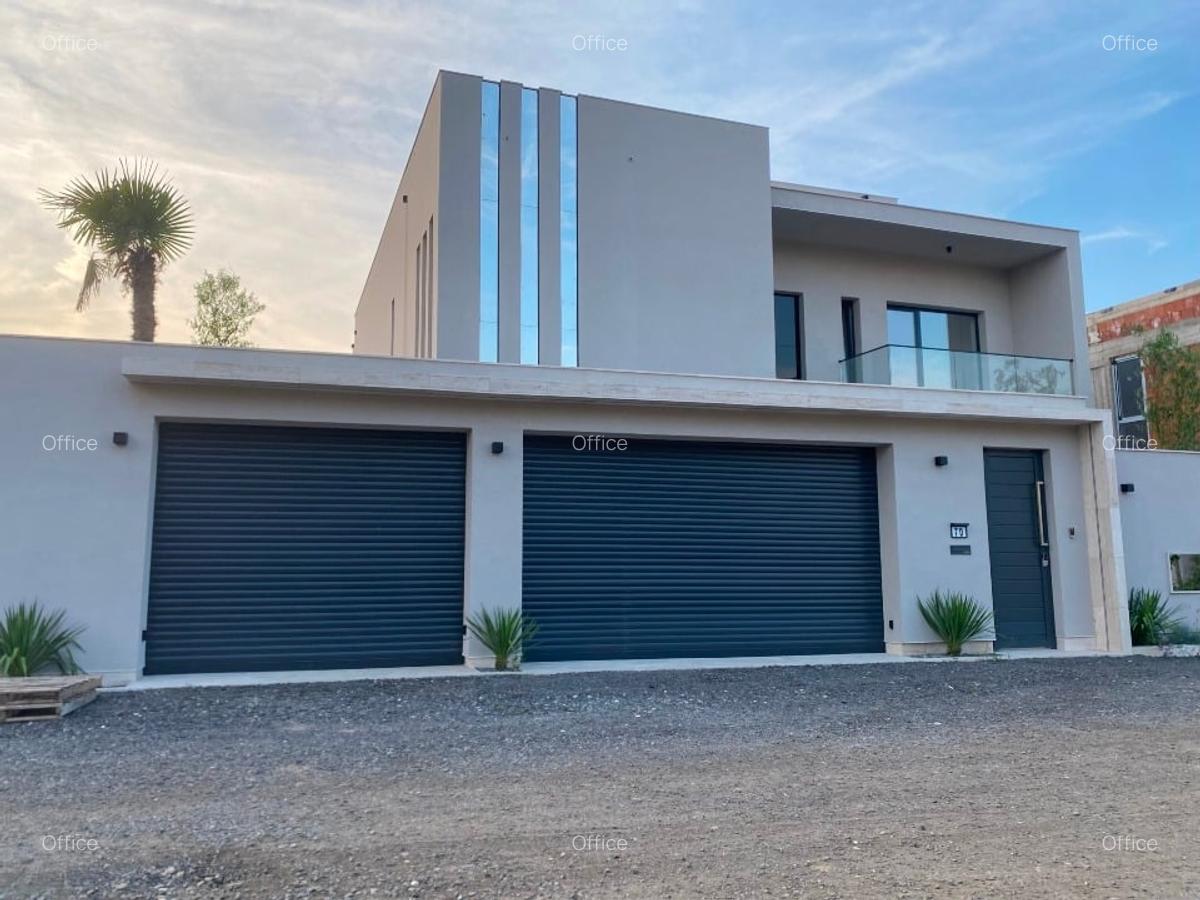 Vila Smart & Autosustenabilă din Beton Monolit – Piscină & Buncăr – Corbeanca - 8