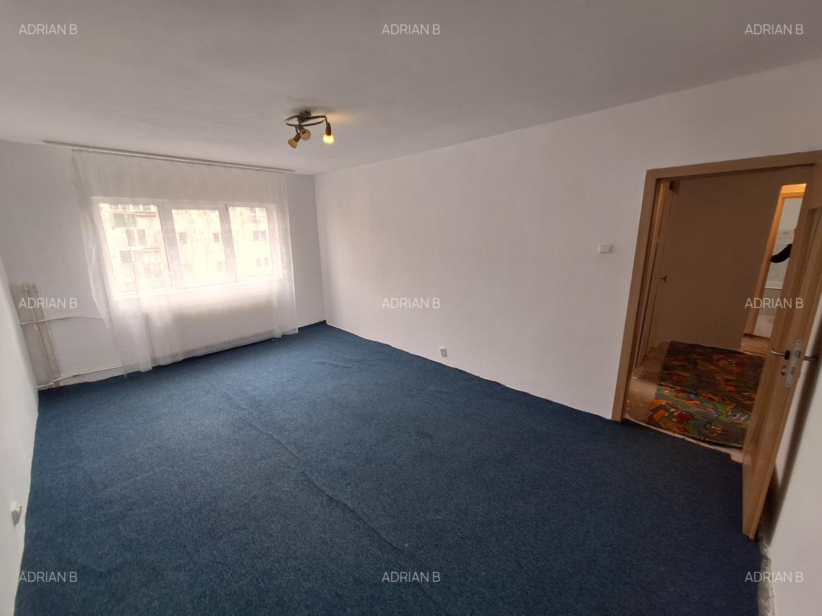 Apartament cu 2 camere decomandat în Lipovei - 3