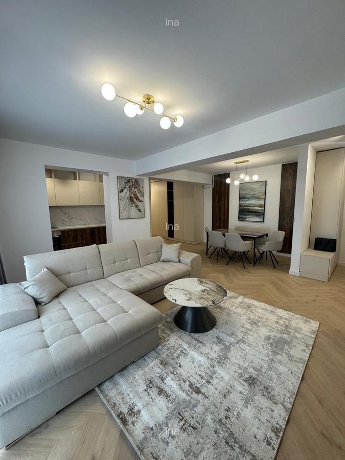 Apartament cu 4 camere decomandat, mobilat în Pipera - 15