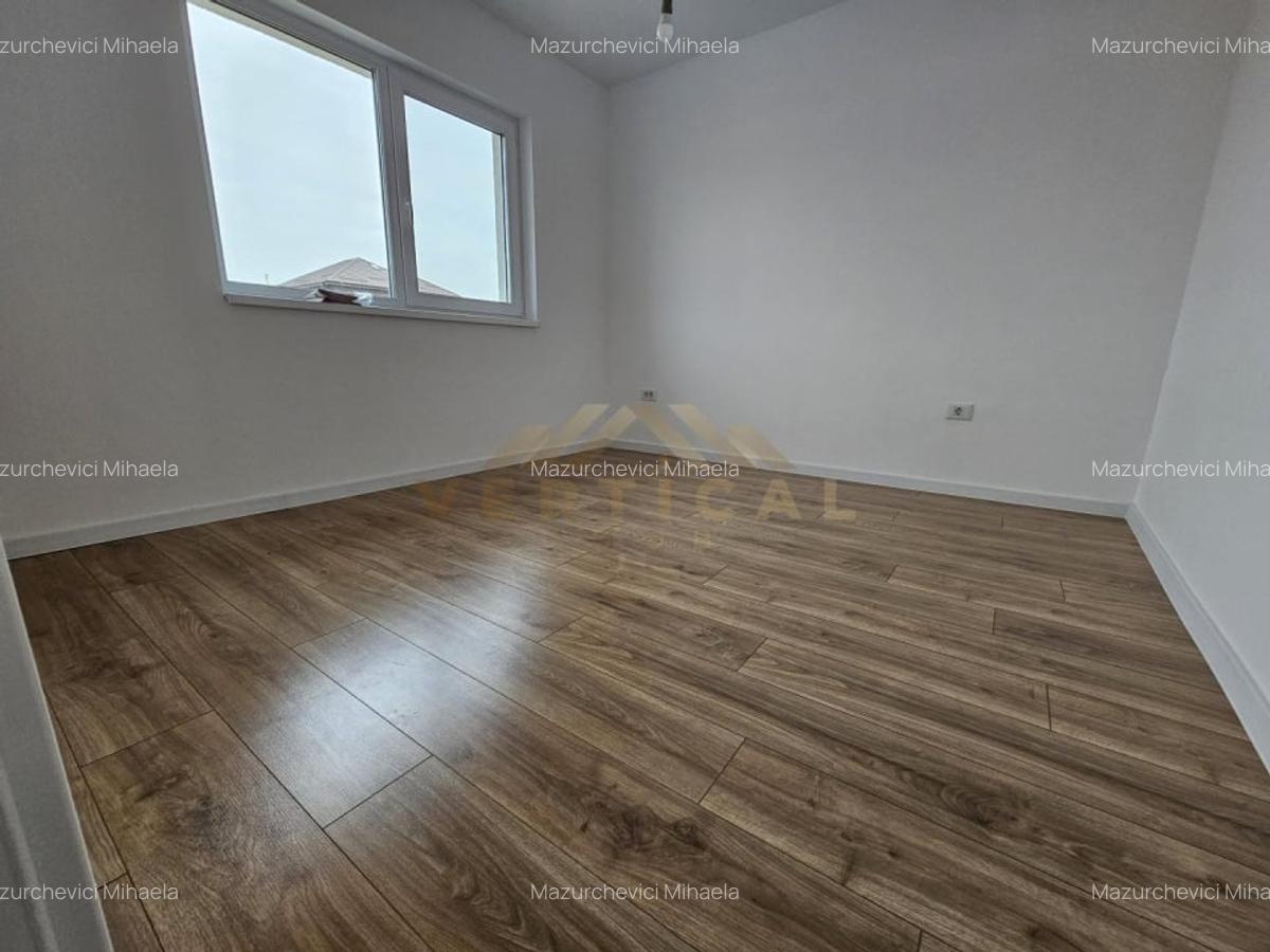 Casă cu 3 camere în Berceni - 9
