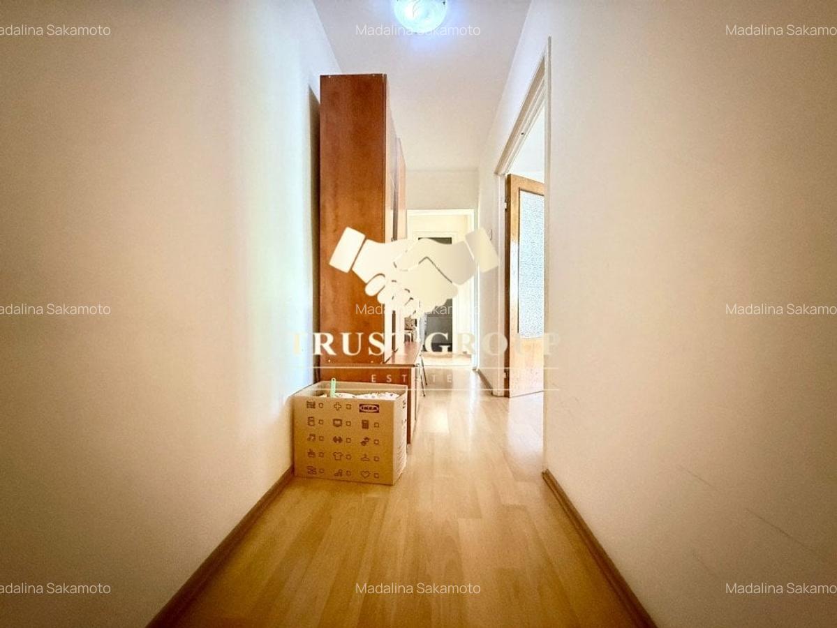 Apartament cu 4 camere decomandat în P-ța Victoriei - 10