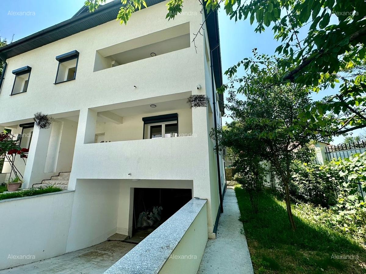 Vanzare vila individuala cu garaj si curte - Herastrau - 3