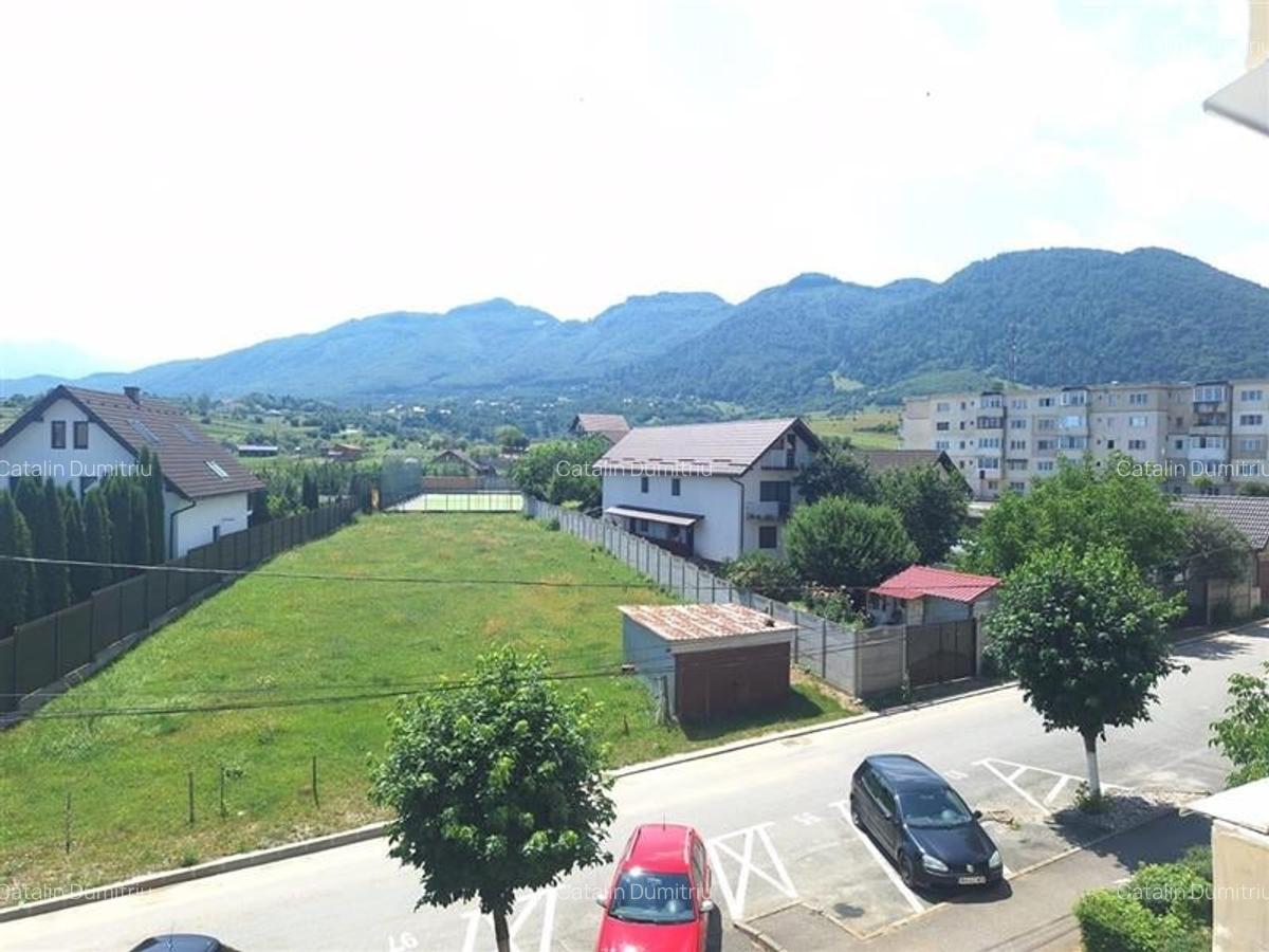 Apartament cu 2 camere decomandat în Central - 1