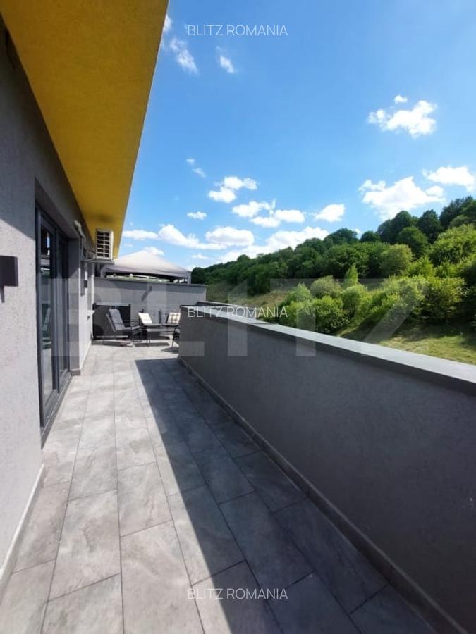 Penthouse cu priveliste spre padure, cu 2 parcari, etaj retras, 77 mp utili - 9