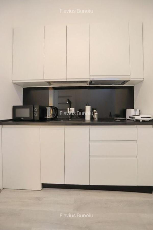 Apartament cu 4 camere decomandat în Central - 12