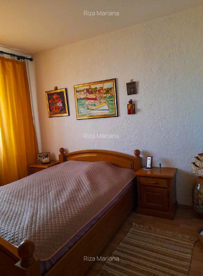 Vand apartament 2 camere Bariera Bucuresti - 3