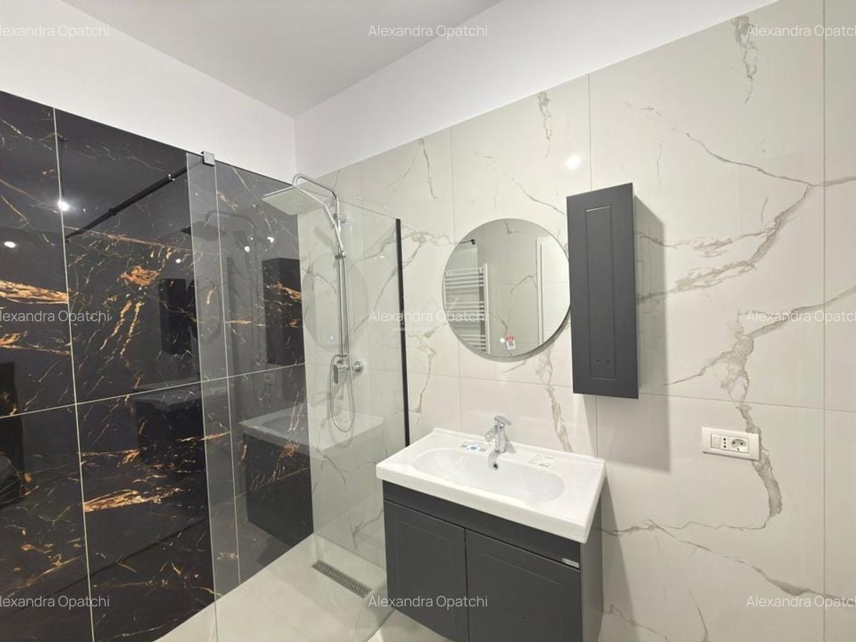 3 camere. Decomandat. Loc de parcare. - 8