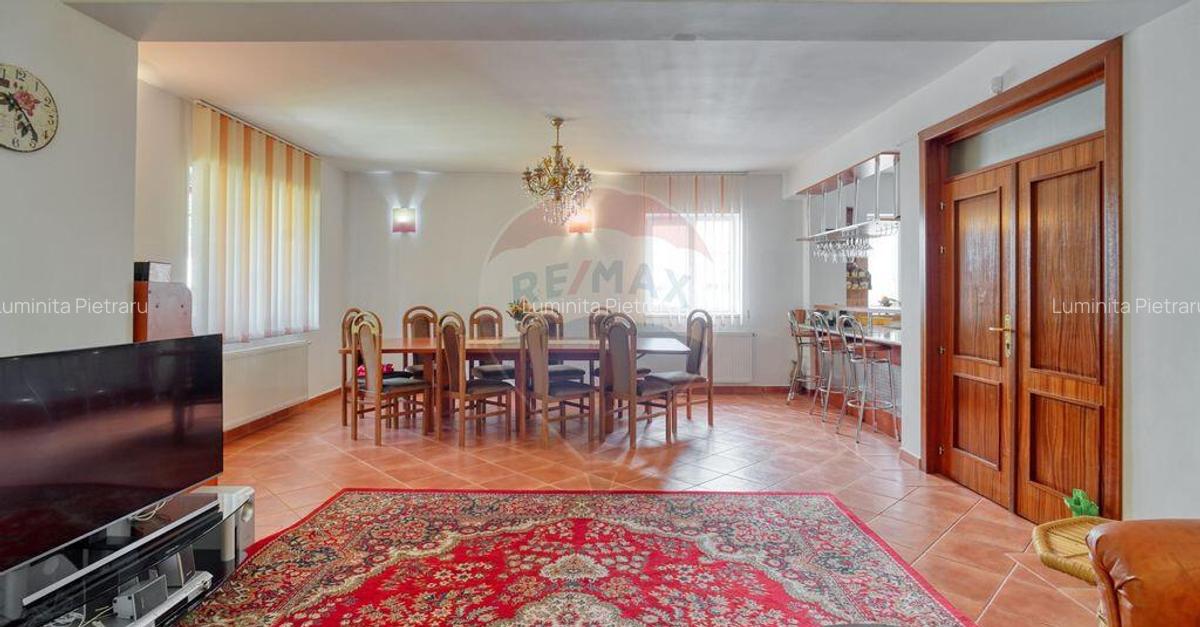 Casa / Vila cu 9 camere de vanzare in zona Valea Rasn... - 11