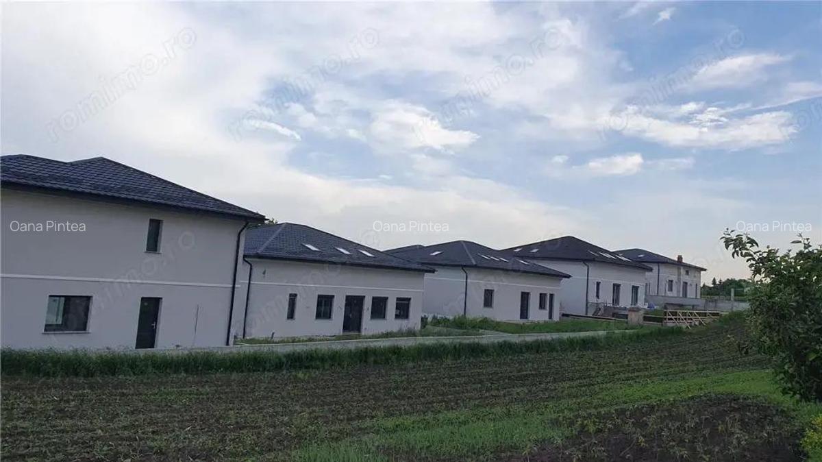 Casa individuala - 250 mp - 450 mp teren - Moara - 3