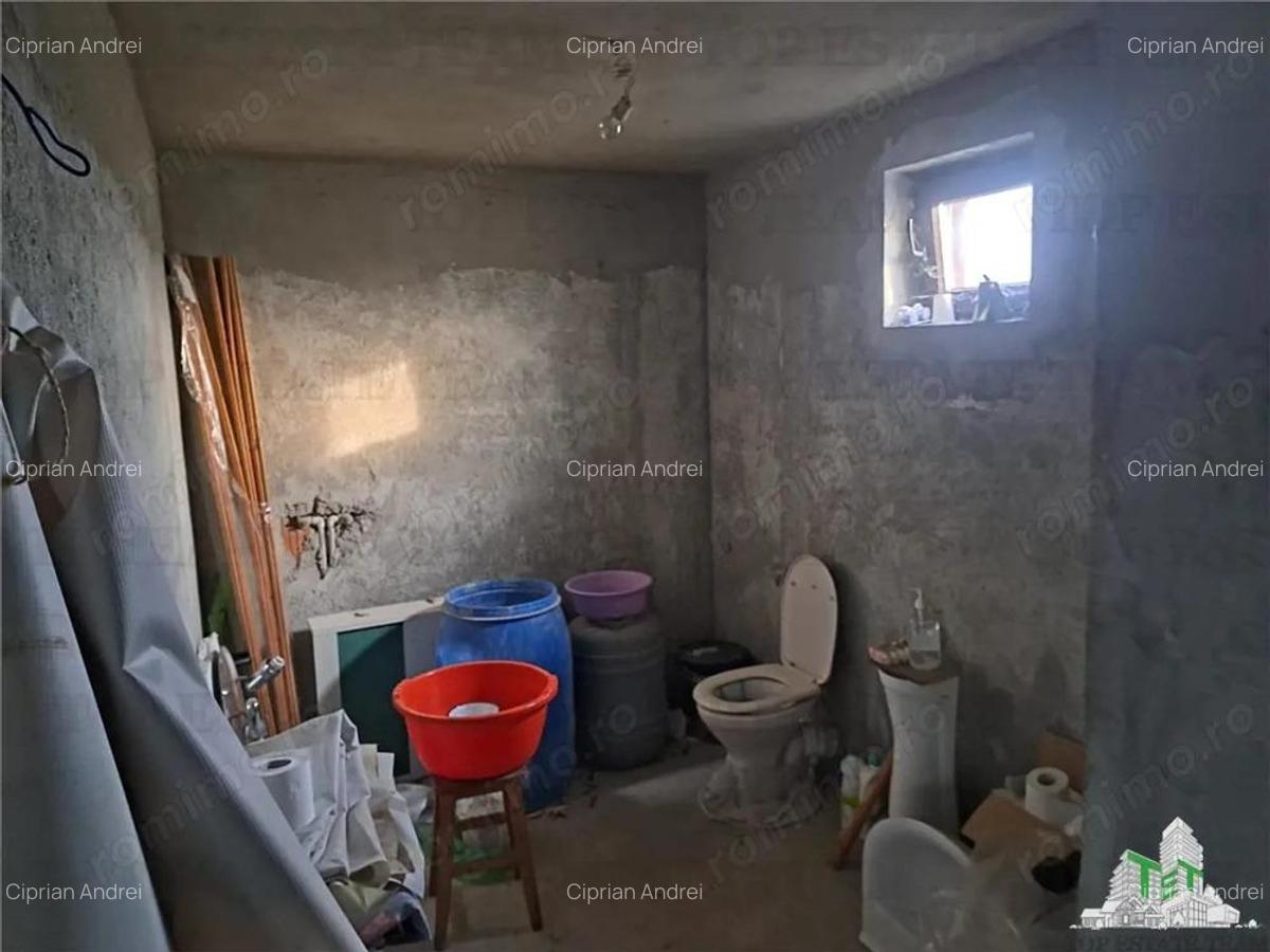 Casa+garaj, constructie la gri, in Sabareni, teren 440mp - 4