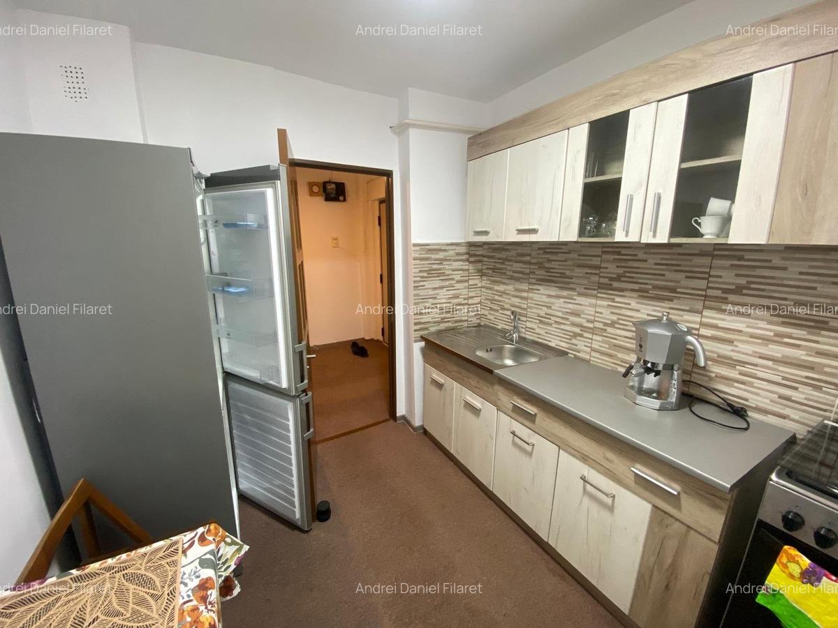 Apartament 3 camere - decomandat - Nicolina - 450 euro - inchiriere - 7