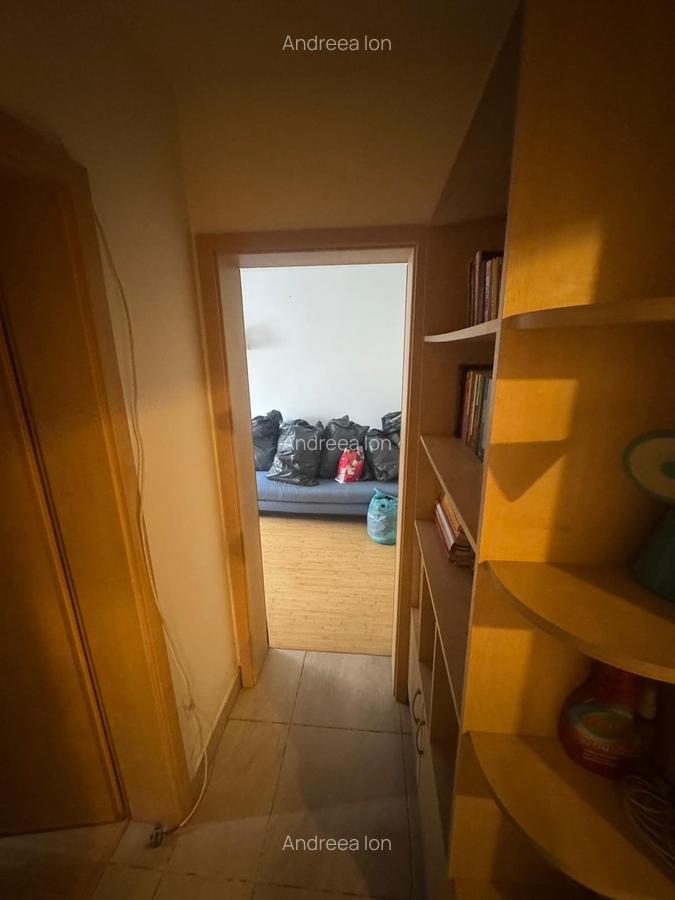 Apartament cu 3 camere decomandat în Sebastian - 6