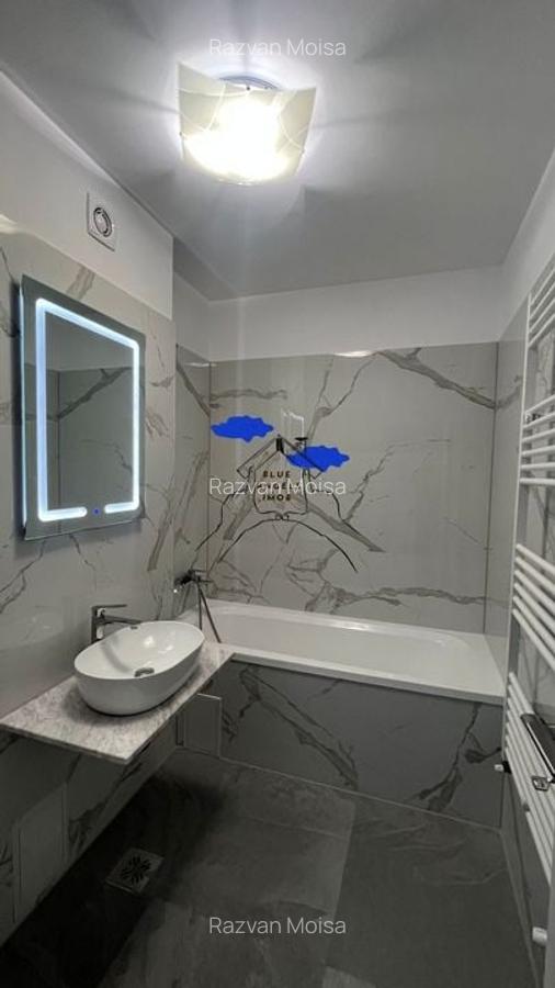 Studio modern in bloc nou din Tractorul - 1