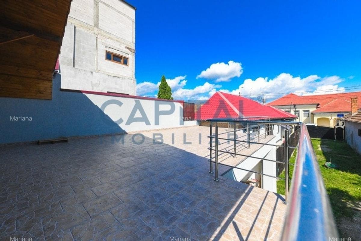 Vila spectaculoasa, sauna, piscina interioara, teren 700 mp, Someseni - 14