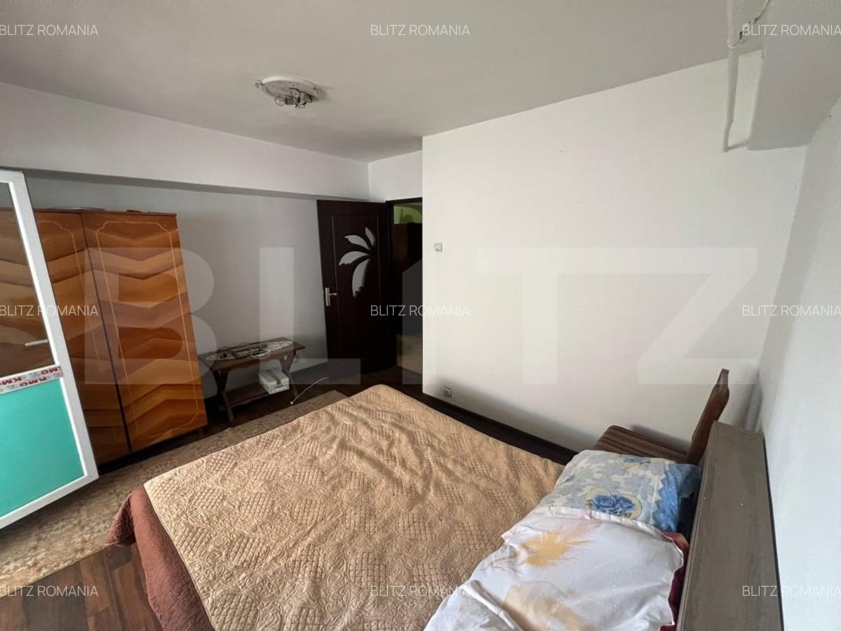 Apartament 2 camere decomandat, zona Craiovita Noua - Niela - 4