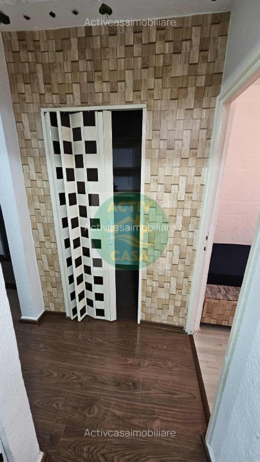 Apartament 3 camere, zona Piata Mare - 3