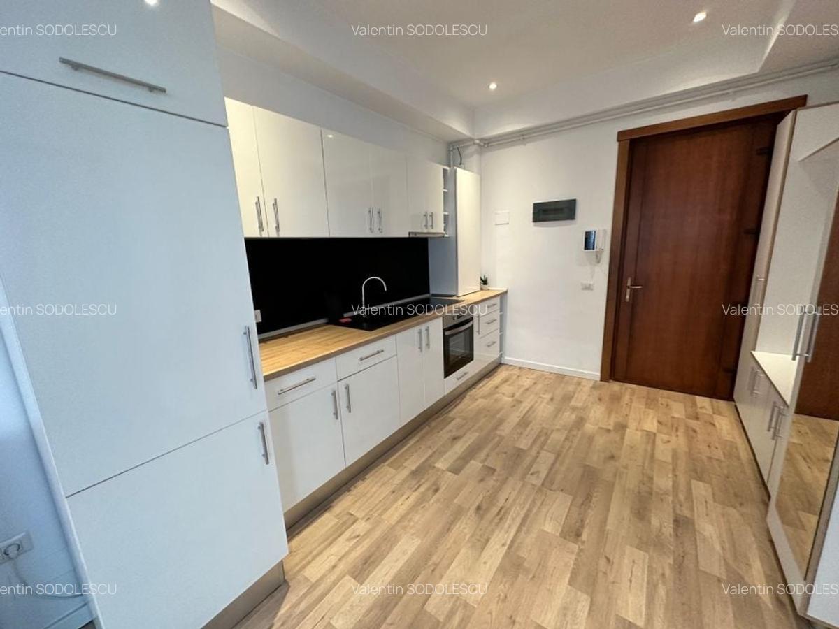 Apartament cu 2 camere decomandat în Central - 4