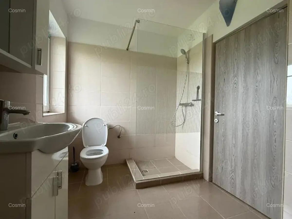 Vand AP 4 camere deosebit. - 3