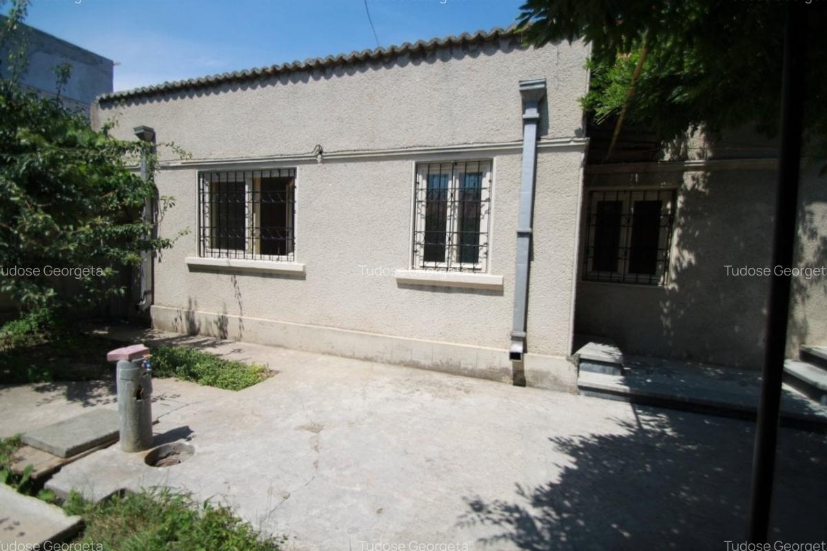 Casă cu 3 camere în Faleza Nord - 4
