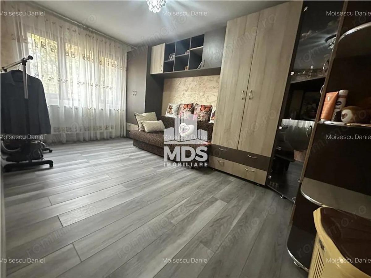 Decomandat la et 2 4 mobilat complet linga piata Doina - 6