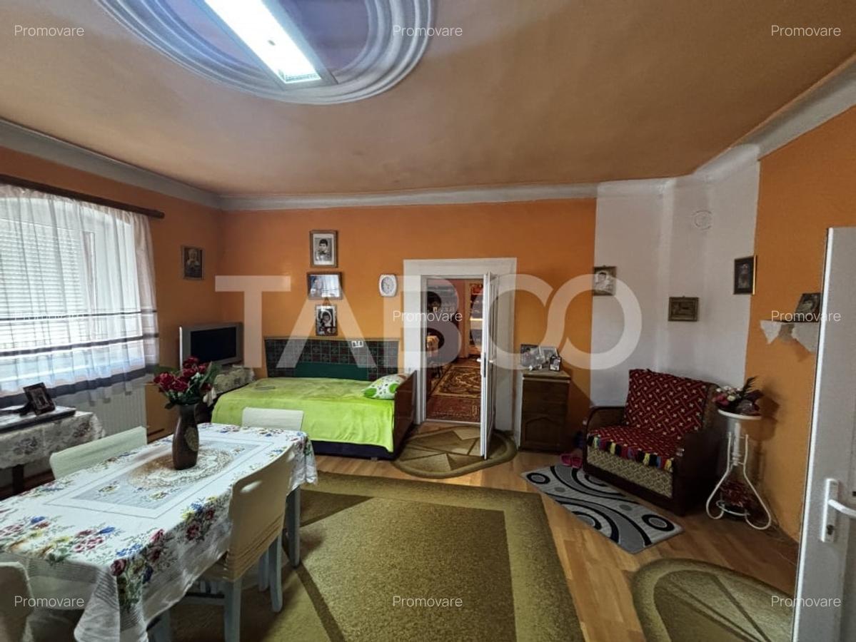 Casa saseasca de vanzare + bonus doua terenuri Seica Mare Sibiu - 8