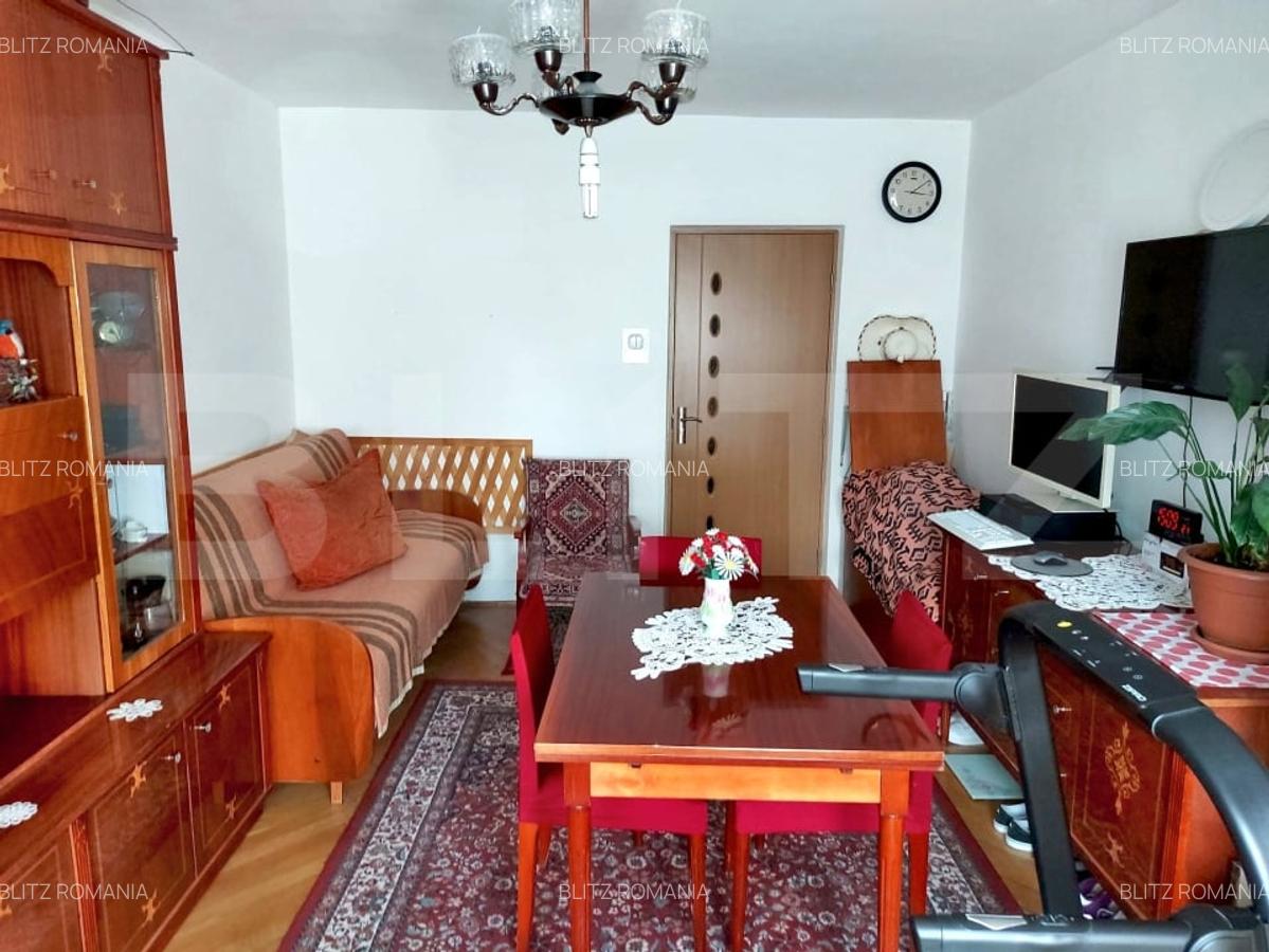 Apartament de vanzare, cu garaj si pivnita, zona Tudor - 3