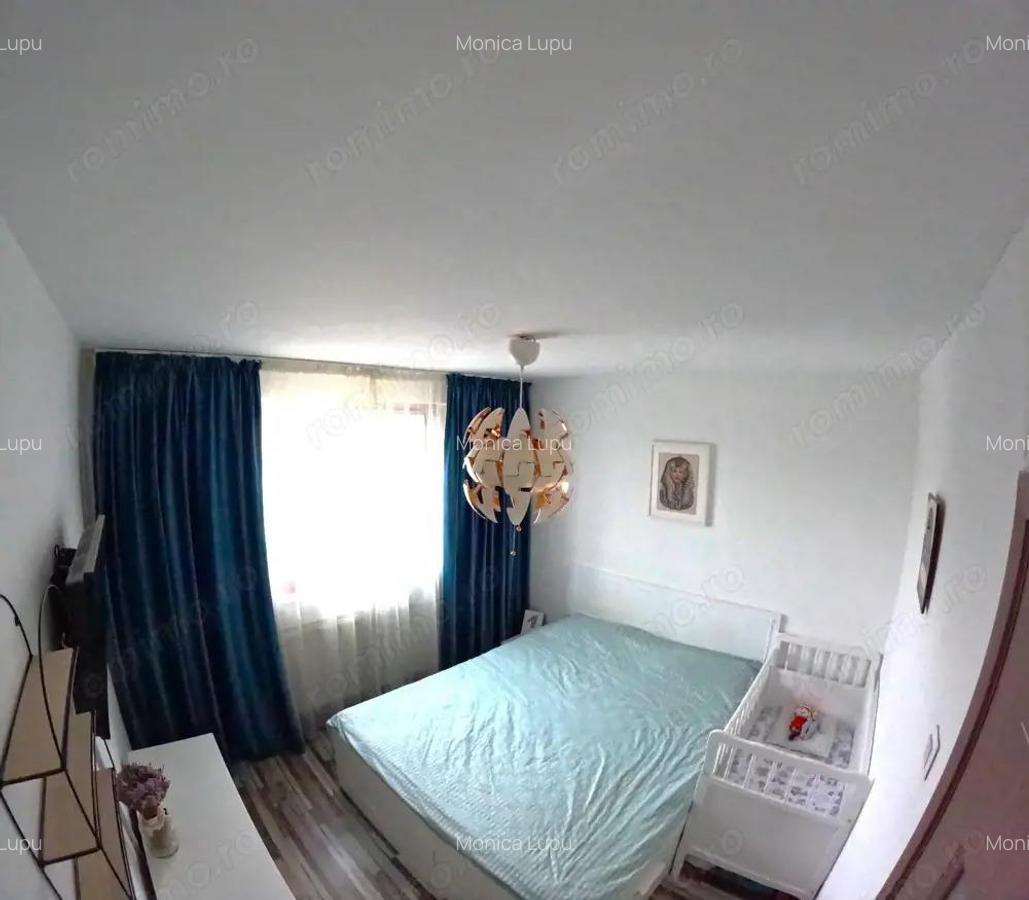 Apartament 2 camere, etaj 8/10, parcare inclusa, 61.500 euro - 2