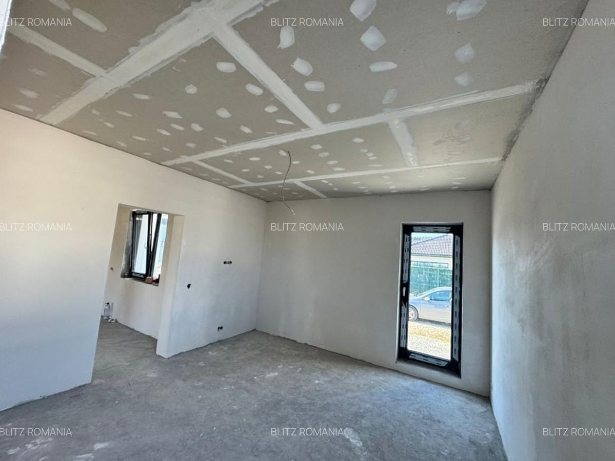 Casa noua, semifinisata -  aproape de oras! - 13