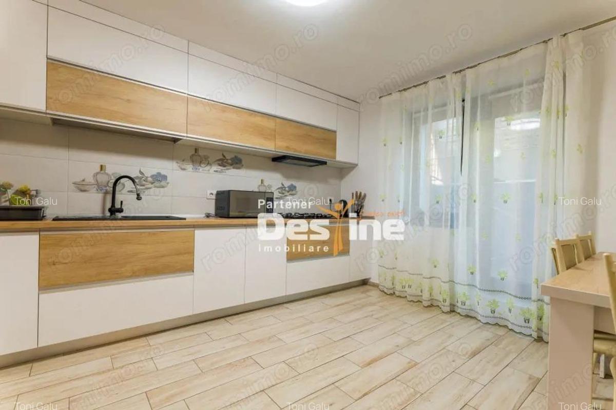 Casa individuala stil grecesc cu 5 camere S+P+1+pod, 200 mp + teren Valea Adanca - 1