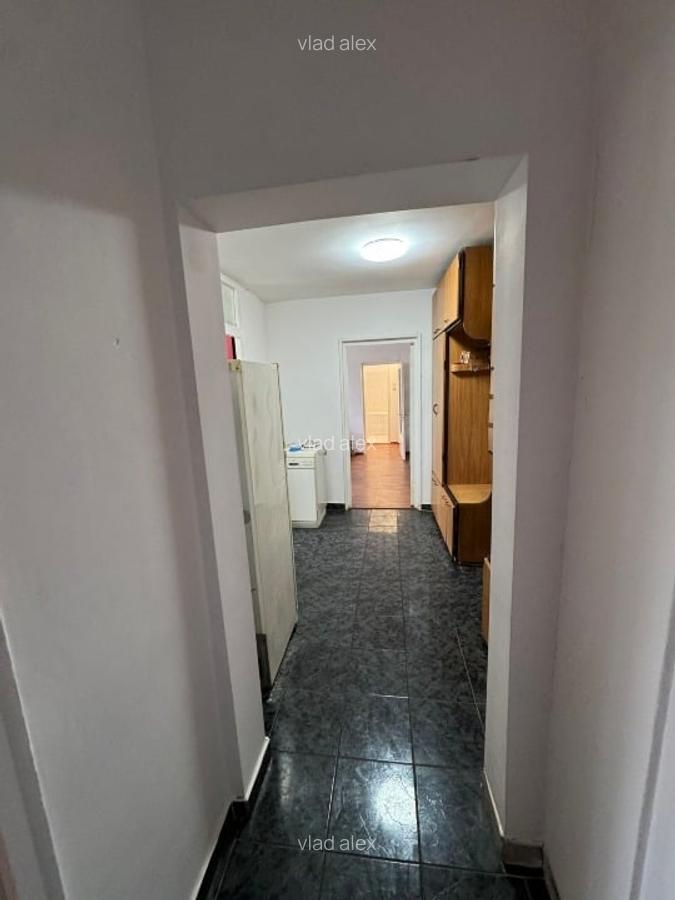 Apartament spațios cu 3 camere de vânzare – confort, lumină și poziție excelentă - 6