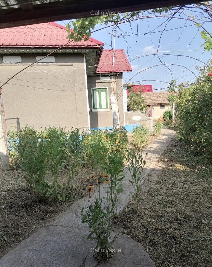 Casa in satul Zebil cu vedere superba spre lacul Babadag - 2