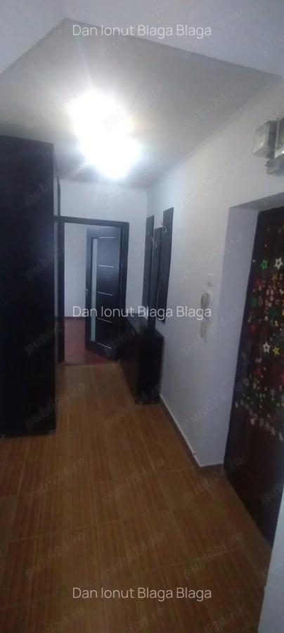 Vanzare Apartament 3 camere langa metrou Gorjului - 8