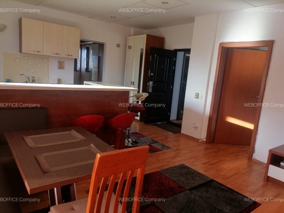 Vinzare pensiune, 380mp construiti, compusa din 4 apartamente independente - 16