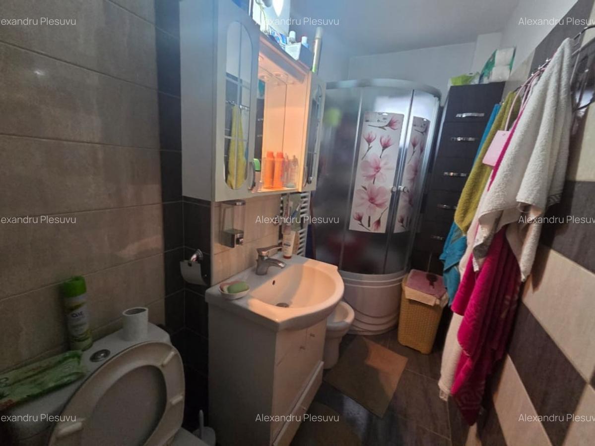 DE VANZARE-APARTAMENT 2 CAMERE-MIRCEA CEL BATRAN - 5