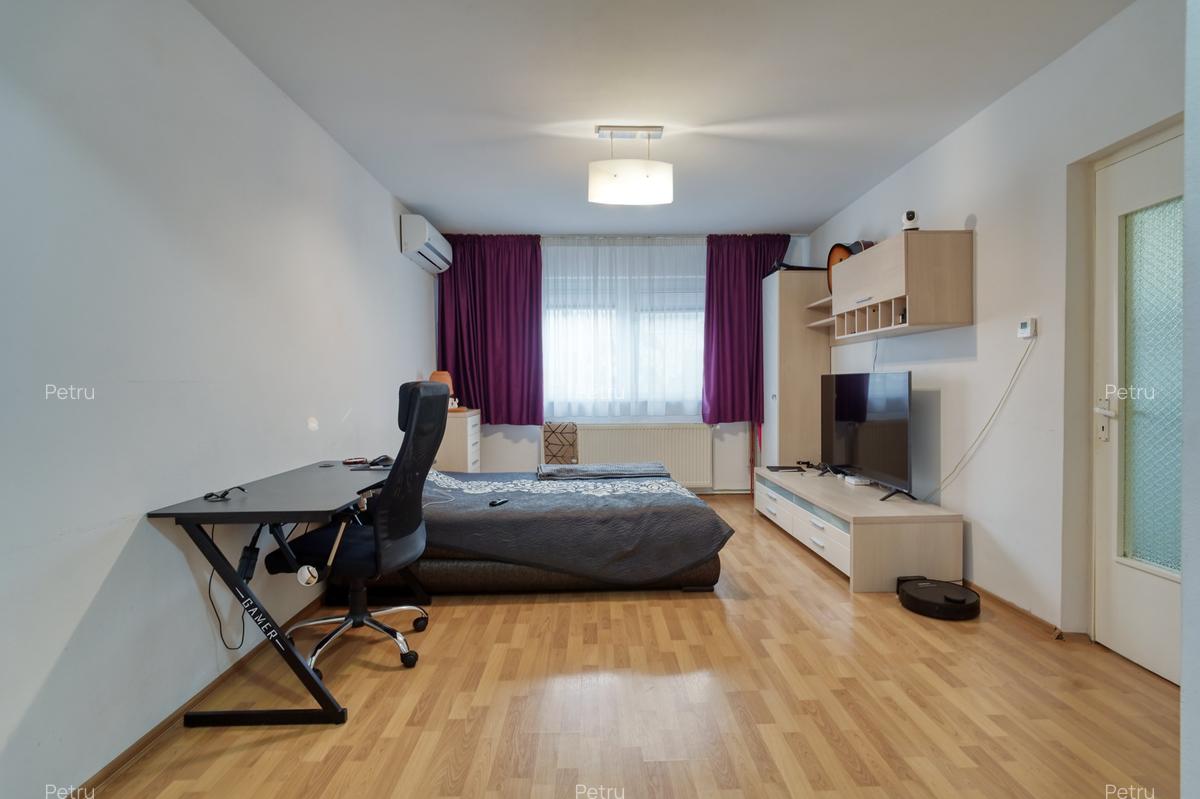 Garsonieră Spațioasă În Bartolomeu Comision 0% - 1