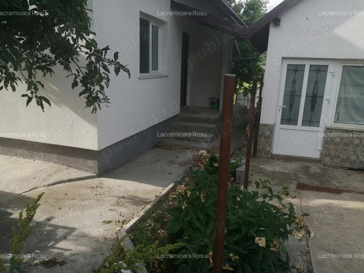 Casa de vanzare in Boto?ani - 4 Casa de vanzare in Boto?ani - 4