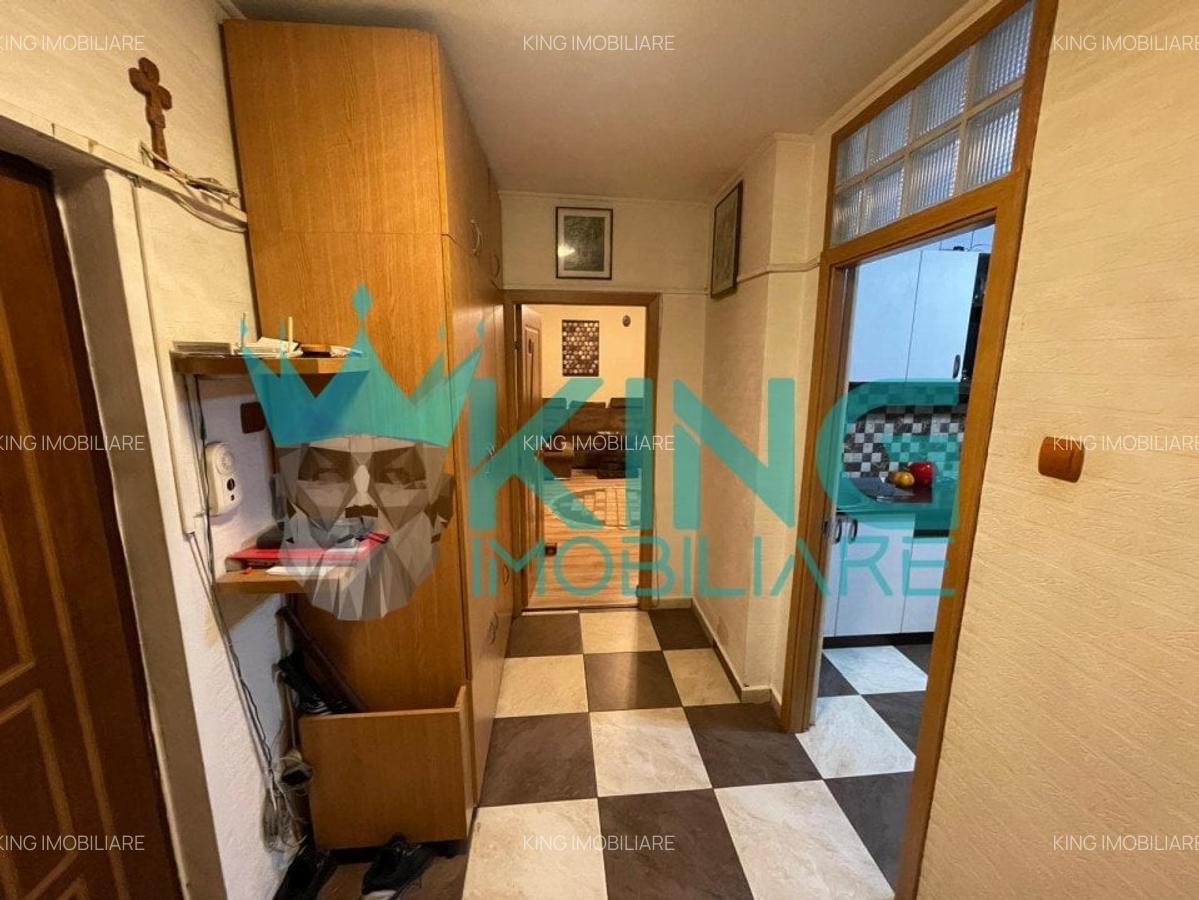 Apartament cu 2 camere decomandat, mobilat în Decebal - 10