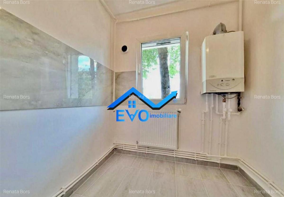 Apartament o camera, de , decomandat, cu boxa, renovat, Frum - 2