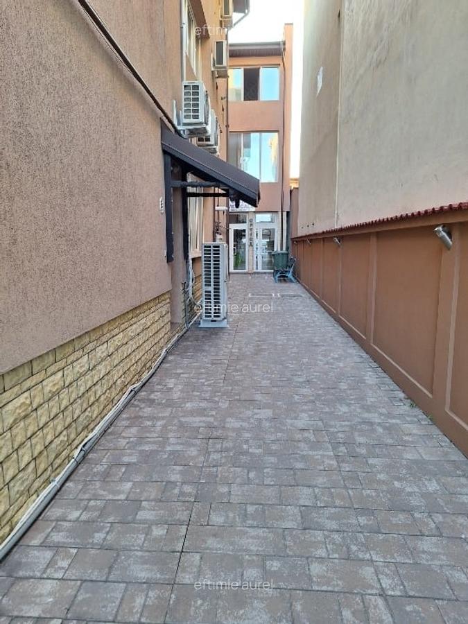 PIATA 16 FEBRUARIE , SPATIU COMERCIAL 80 MP. - 5