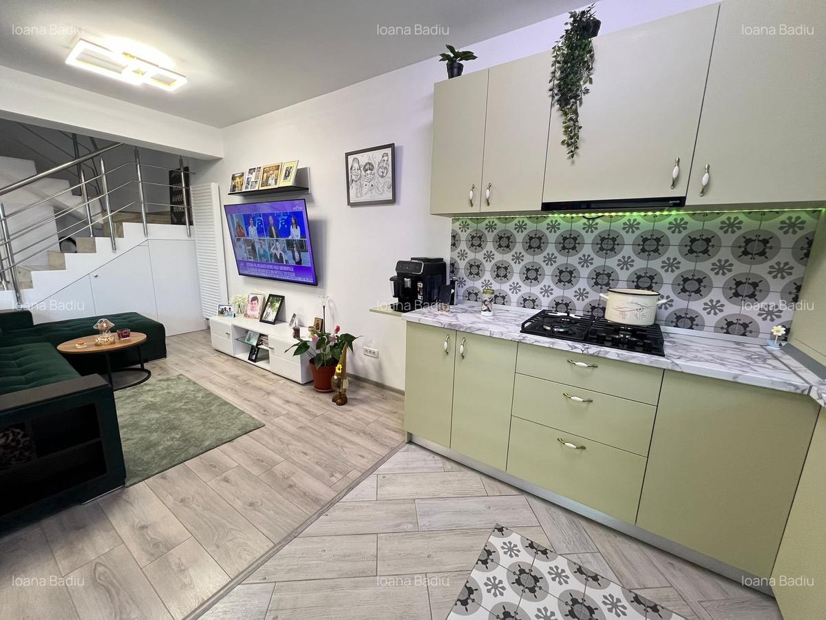 Duplex Mobilat - 5 Camere - 2 Bai - Teren 250 mp - 10