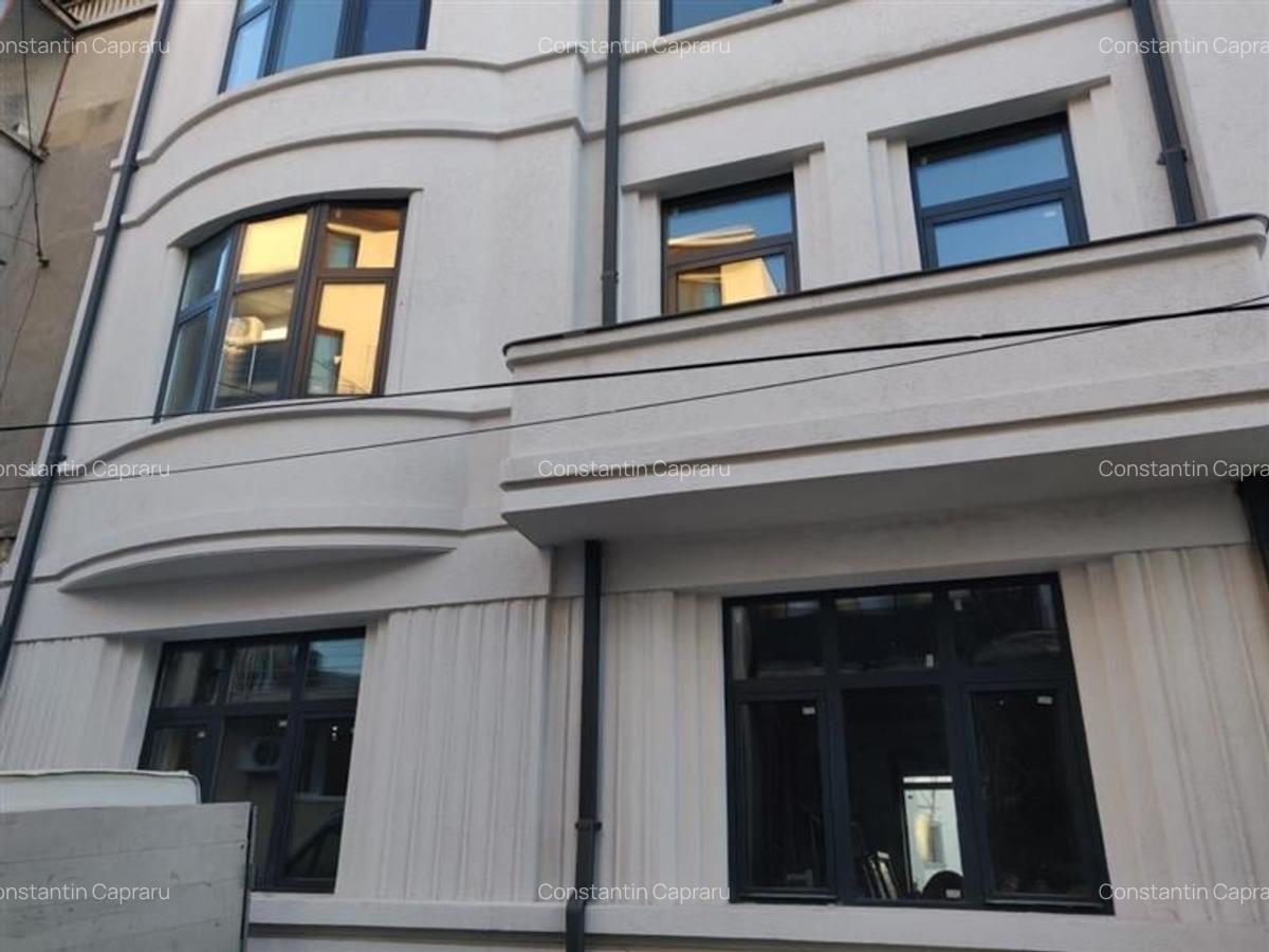 Vila de mari dimensiuni pretabila birouri - de vanzare - 12