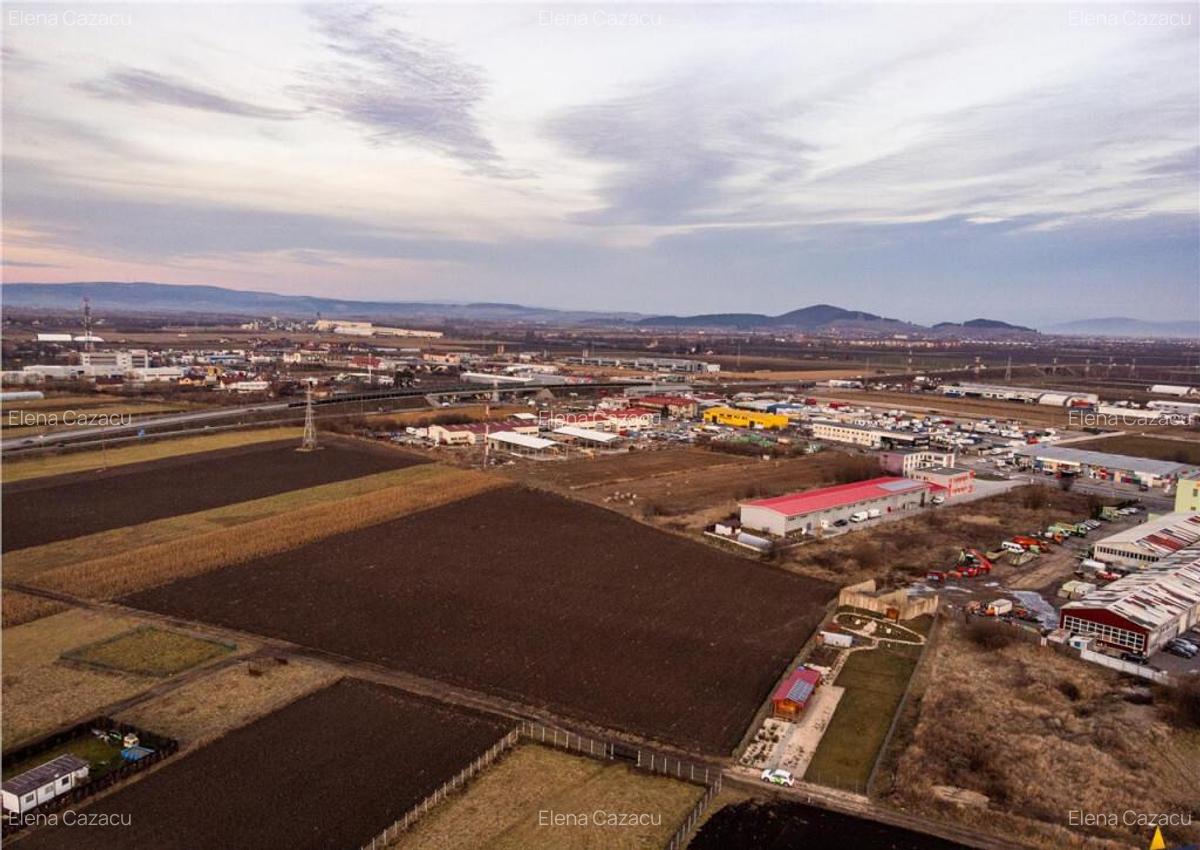 Film!Potential rezidential investitional, 5.000 mp intravila - 3