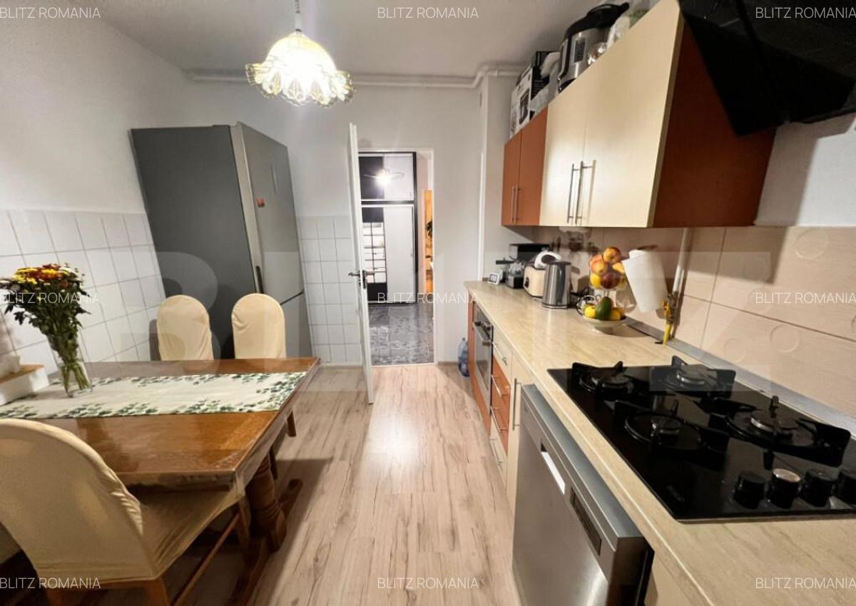 Apartament 4 camere decomandat,2bai - 5