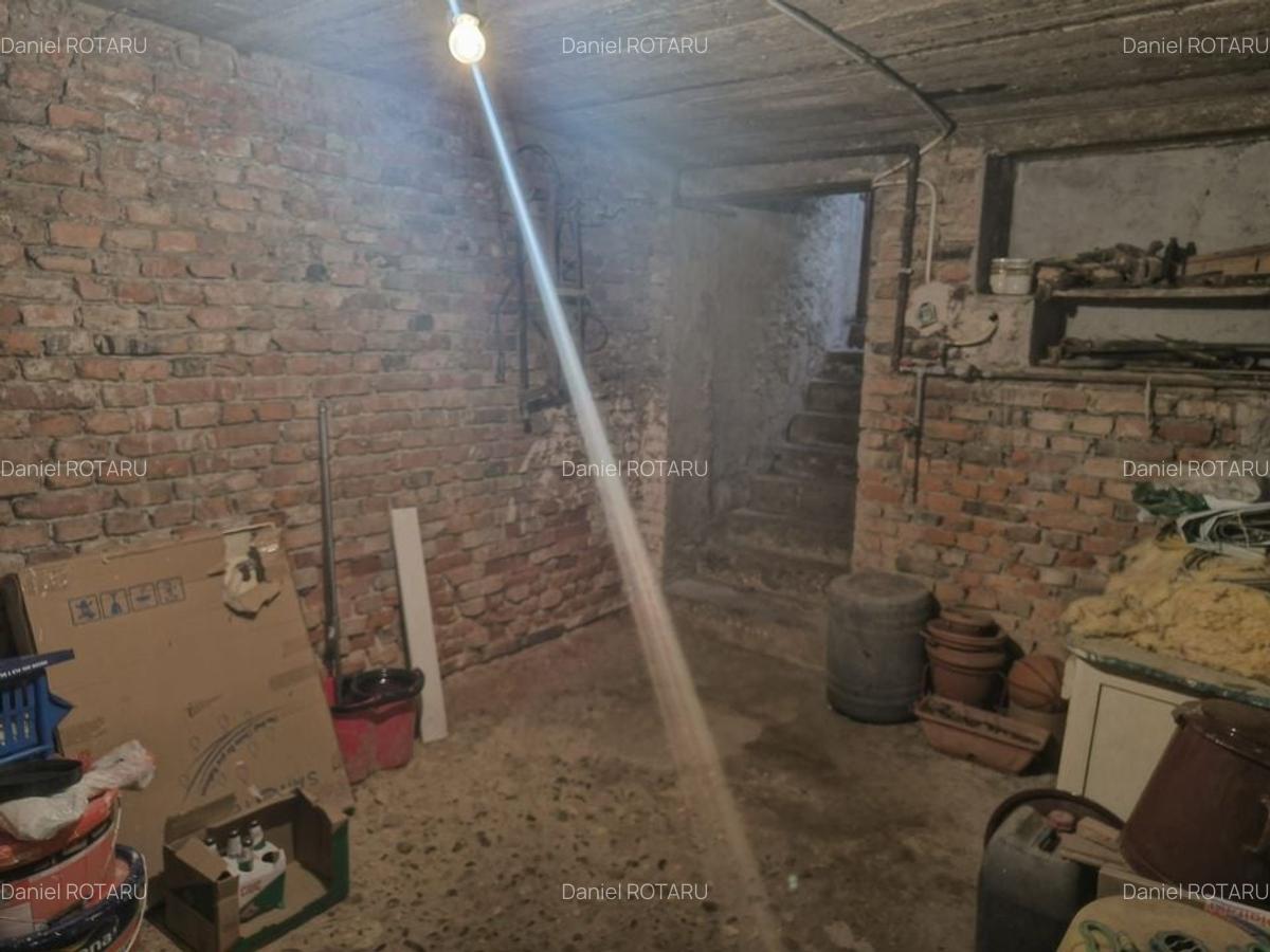 Casa singur in curte zona Astra - 19