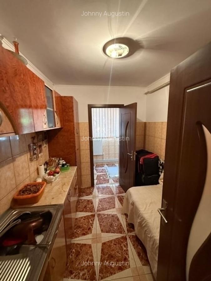 2 camere decomandat- Canta - 48 mp - liber- 92000 euro - 3