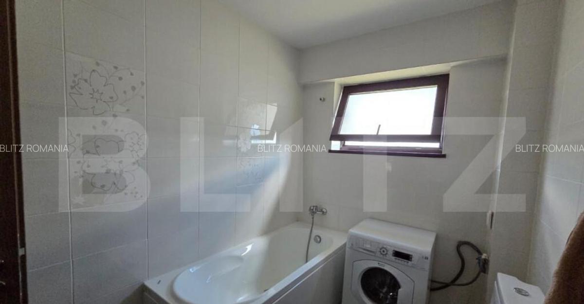 Apartament de vanzare, cu 2 camere, decomandat, 62 mp, zona - 12
