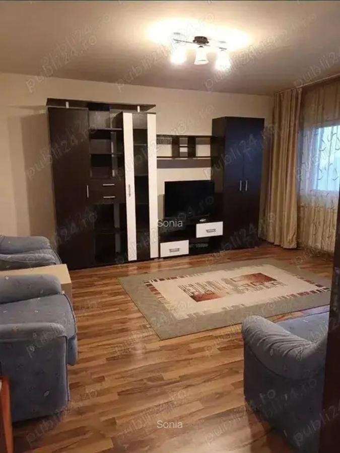 Inchiriez garsoniera decomandata - Democratiei - Mega Image - central - 1